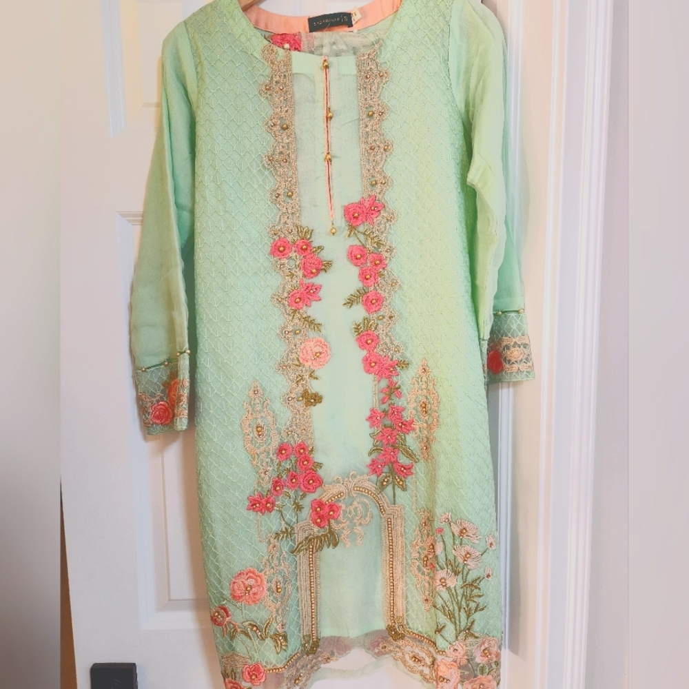Kurti with dupatta